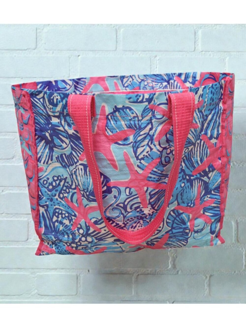LILLY PULITZER SHE SELLS MARKET TOTE - Picture 11 of 11
